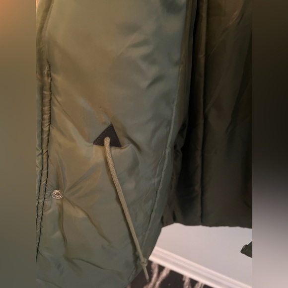 Avirex army coat with patches L - Picture 6 of 6